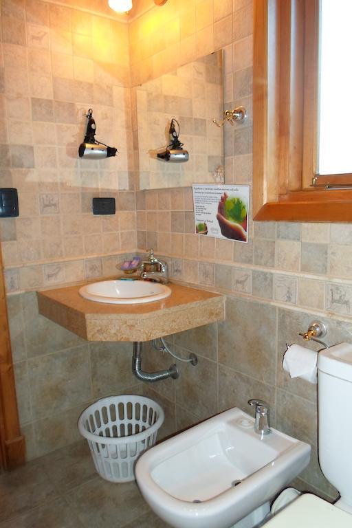 Complejo Hotelero Illihue - Cabanas & Hosteria Junín de los Andes 객실 사진