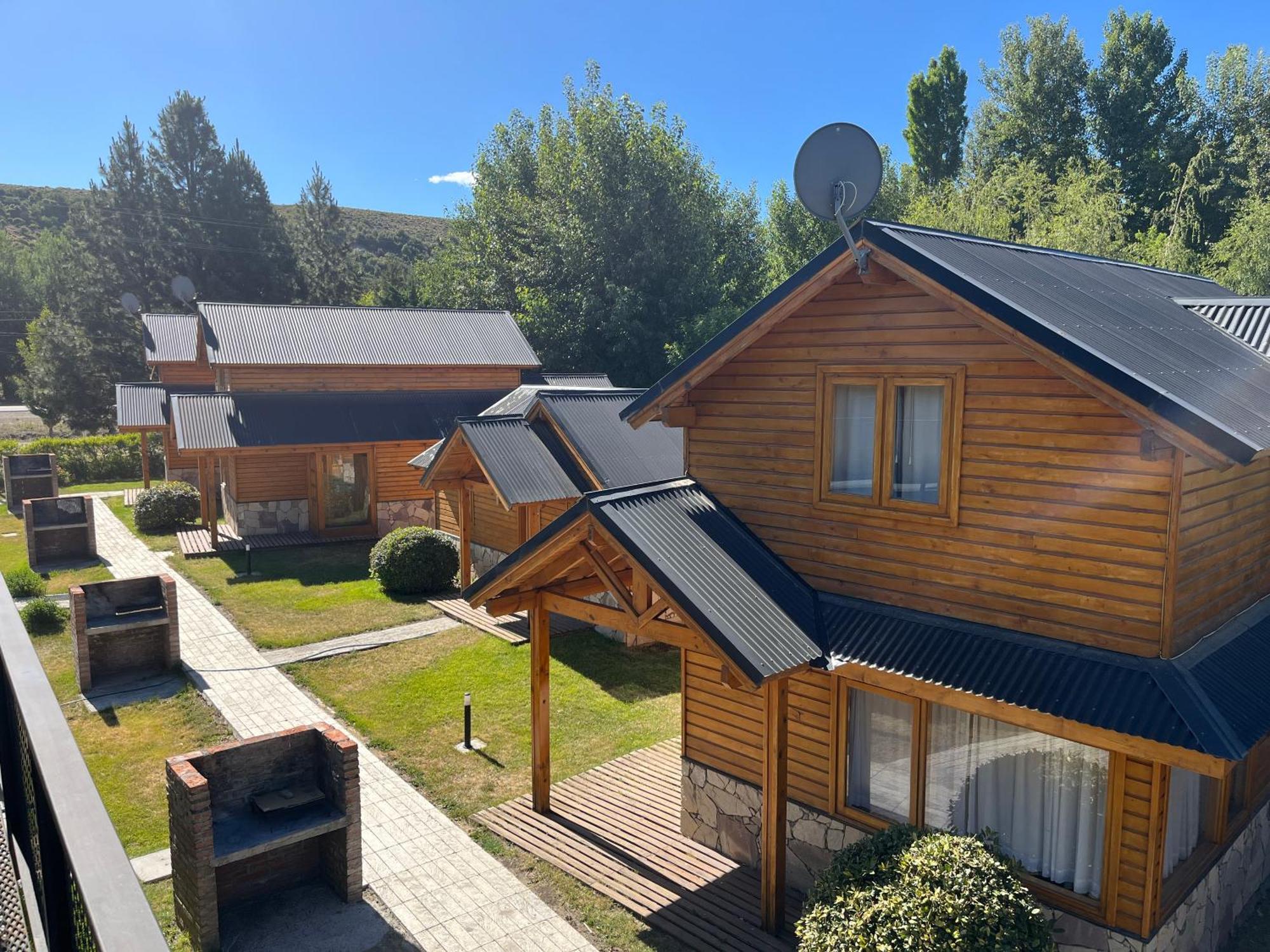 Complejo Hotelero Illihue - Cabanas & Hosteria Junín de los Andes 외부 사진