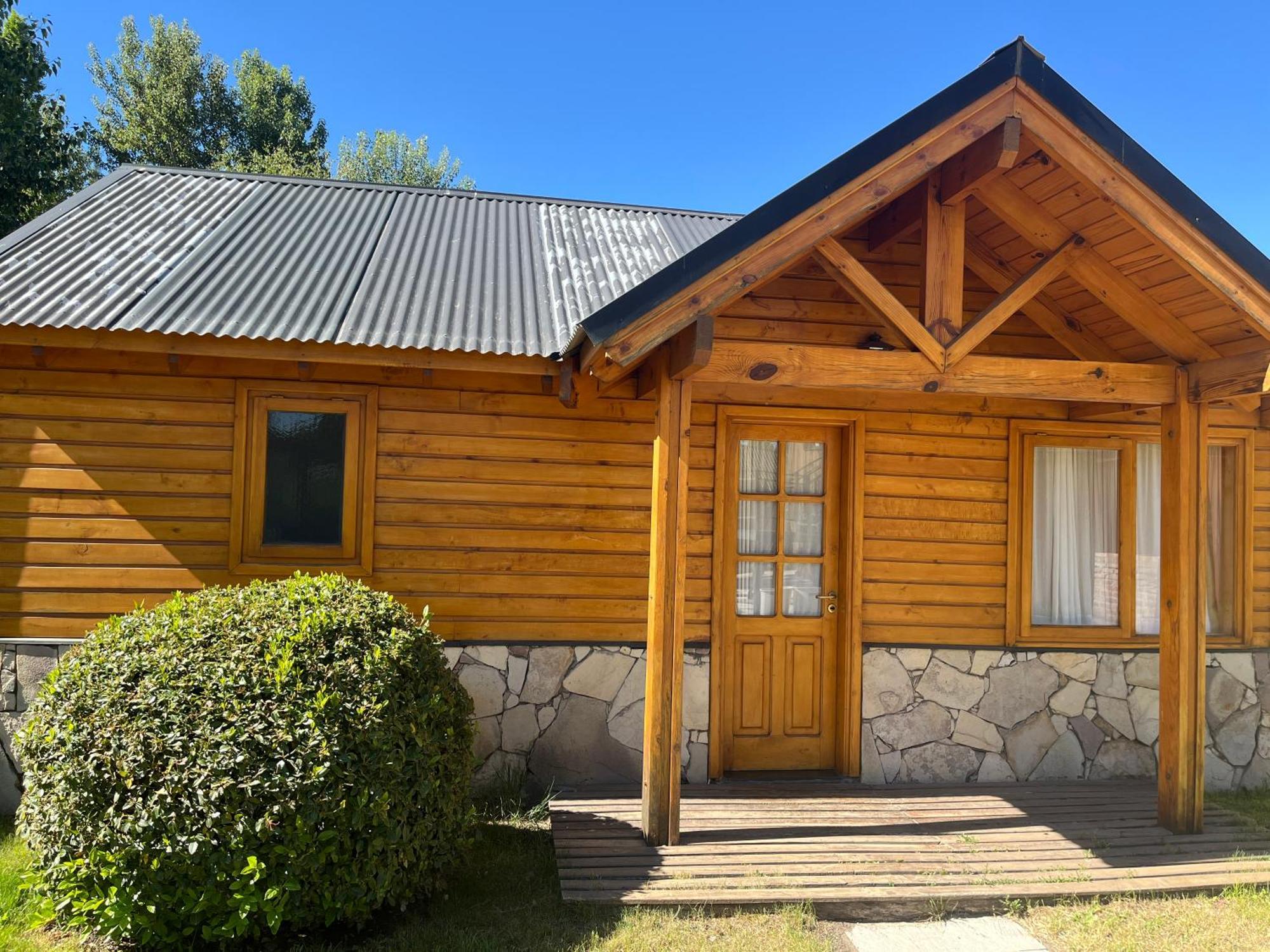 Complejo Hotelero Illihue - Cabanas & Hosteria Junín de los Andes 외부 사진